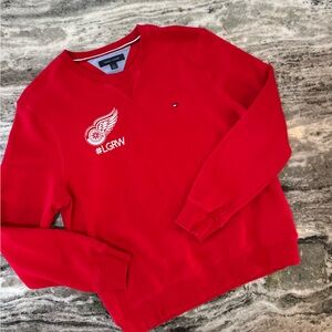 Tommy Hilfiger X Detroit Red Wings LGRW Red Crewneck Sweatshirt Women’s Large